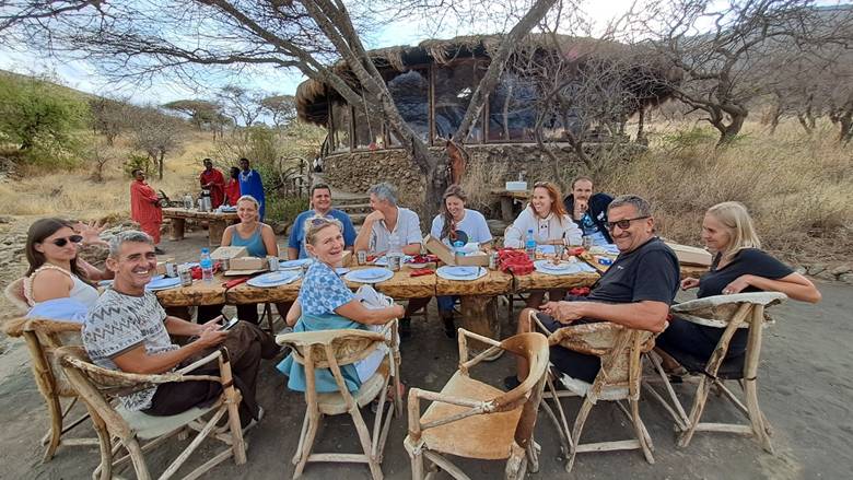 Ručak na otvorenom u Masai Lodge-u